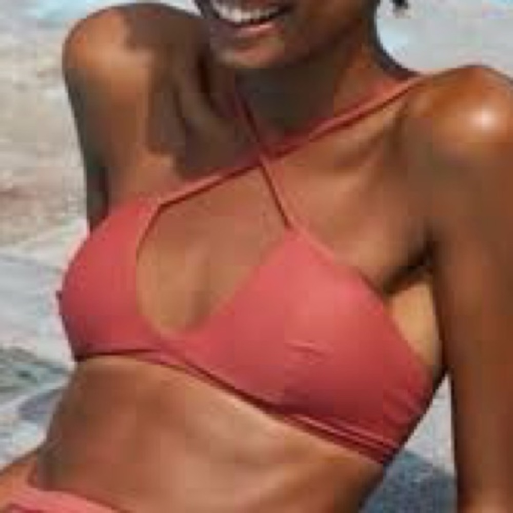 Criss Cross bikini top